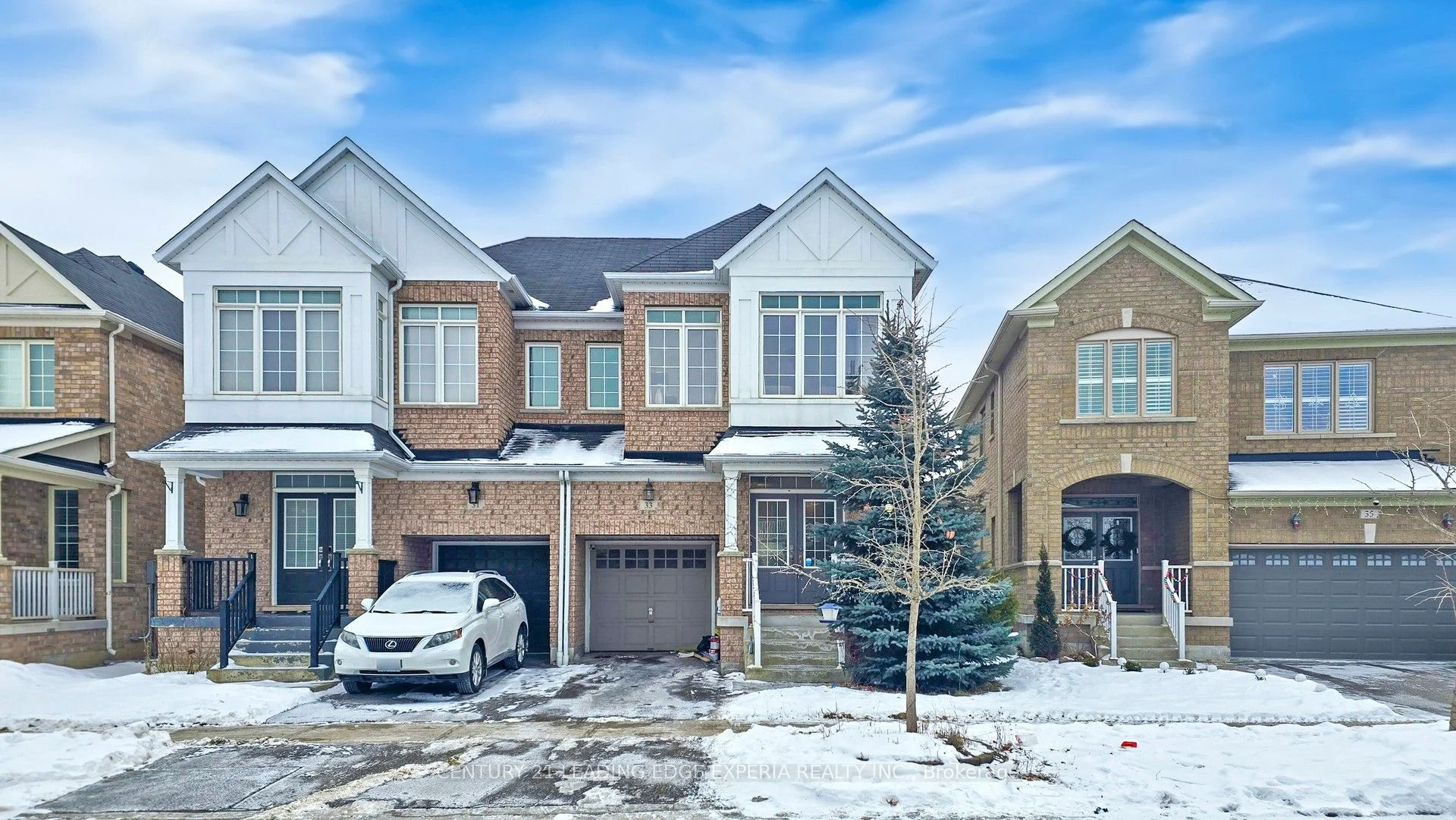 33 Brown Lane, Whitchurch-stouffville, On L4a 0v1