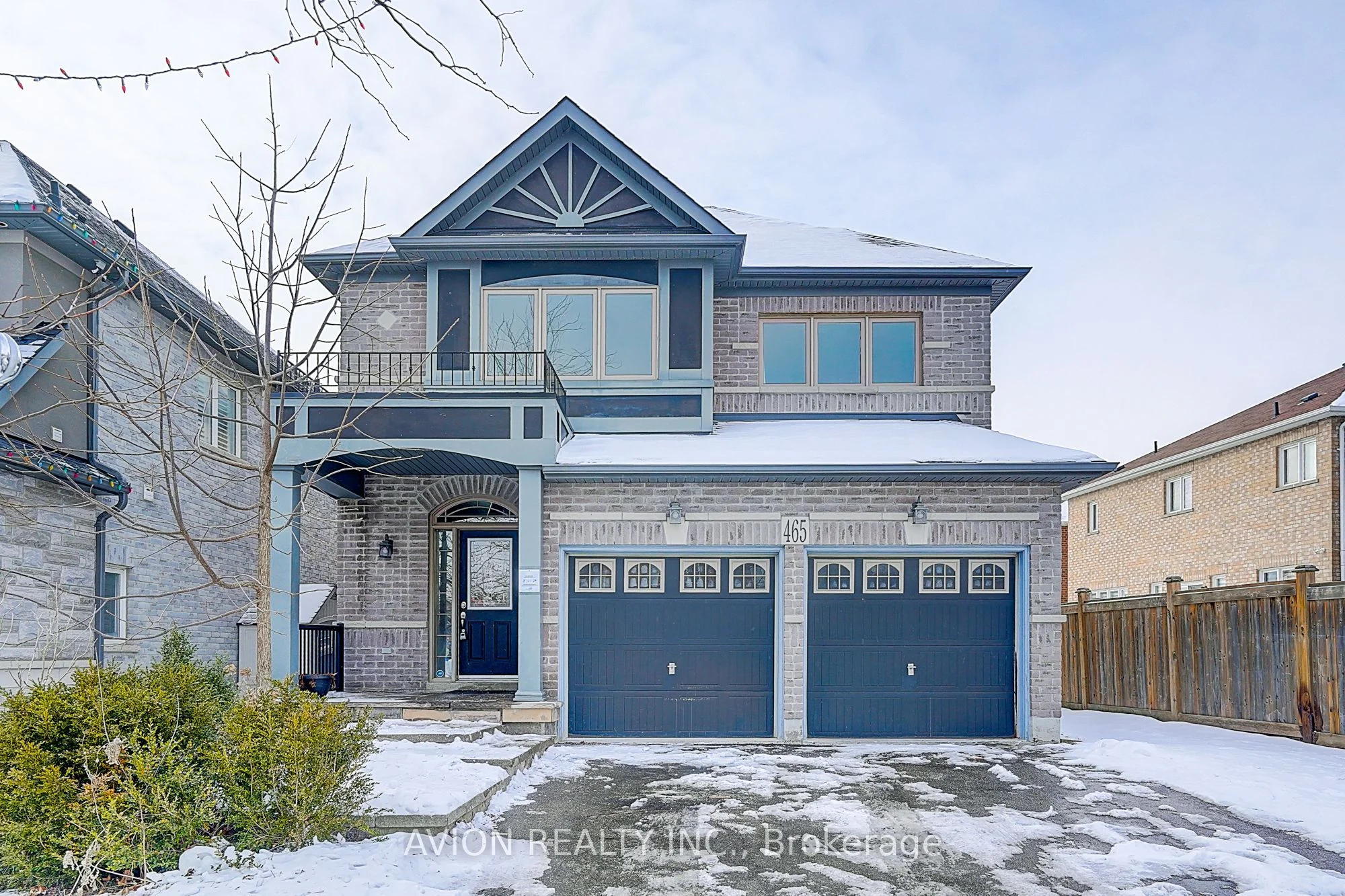 465 Woodspring Avenue, Newmarket, On L3x 3l1