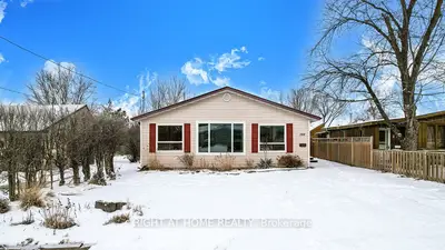 Detached in Georgina