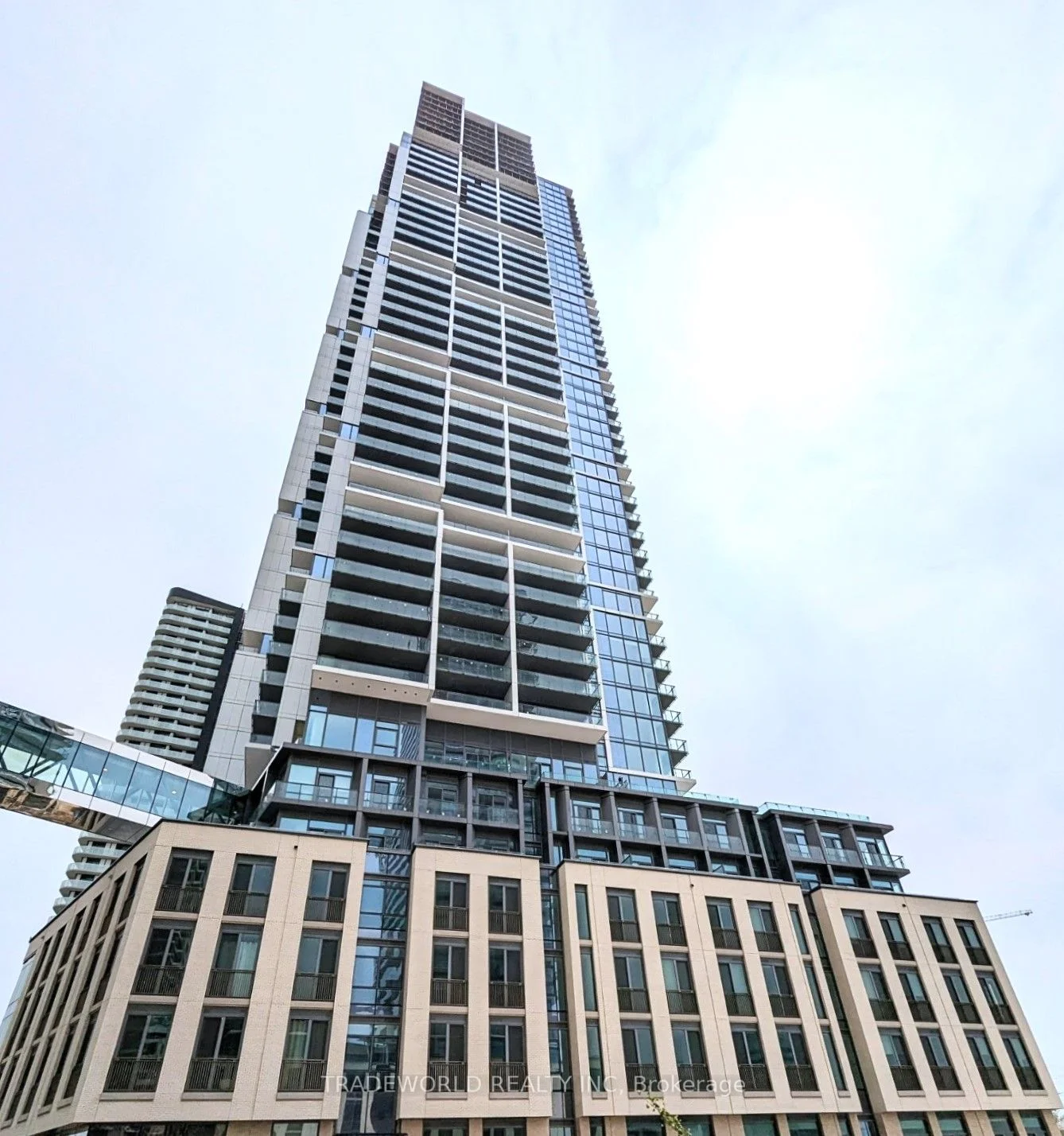 7890 Jane Street 2206, Vaughan, On L4k 1y2