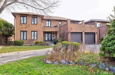 23 Pennycross Court N, Vaughan, On L4l 3m6