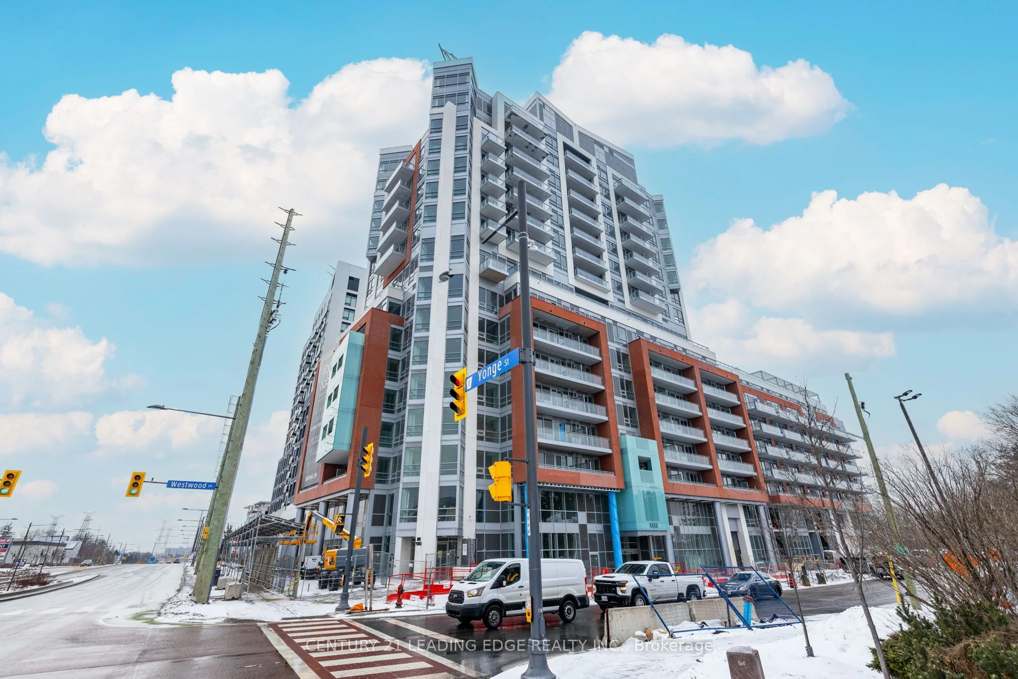 8888 Yonge Street 413, Richmond Hill, On L4c 1z8