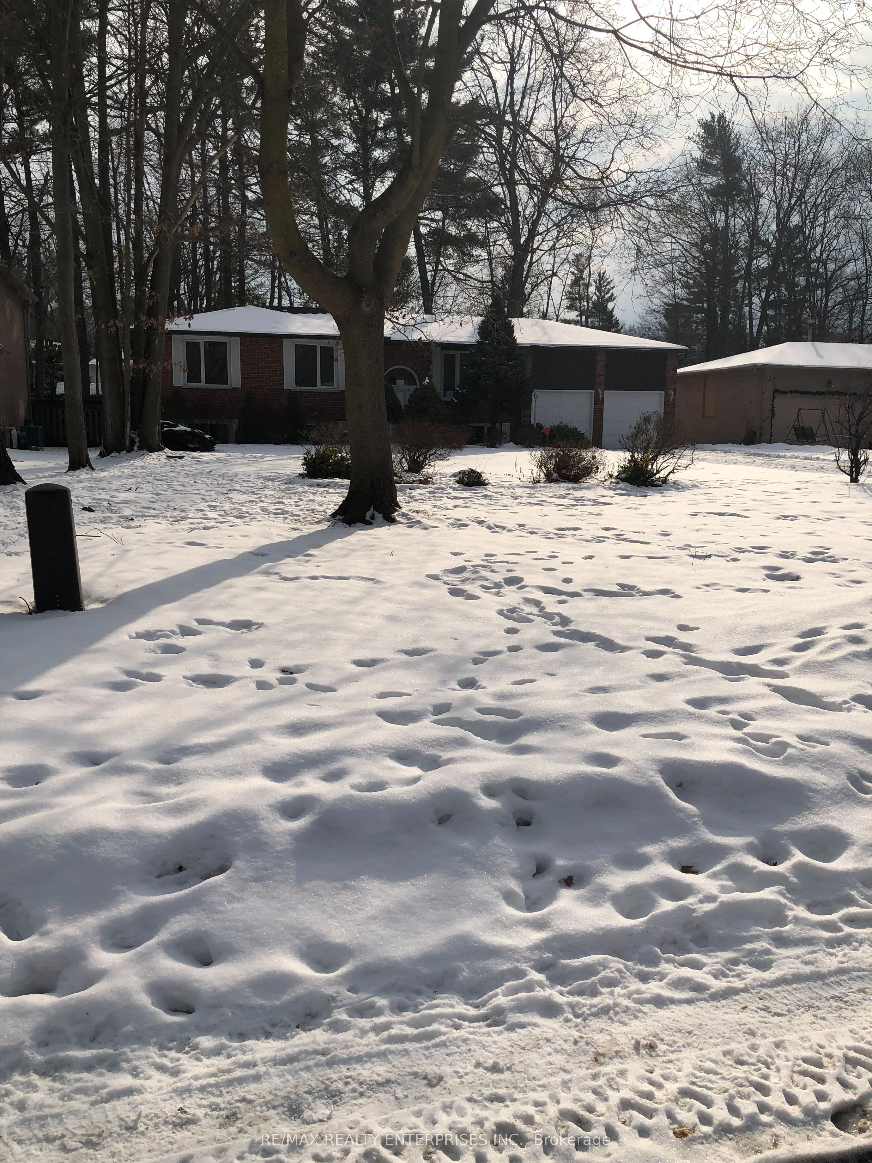 9 French Crescent, East Gwillimbury, On L9n 1j8