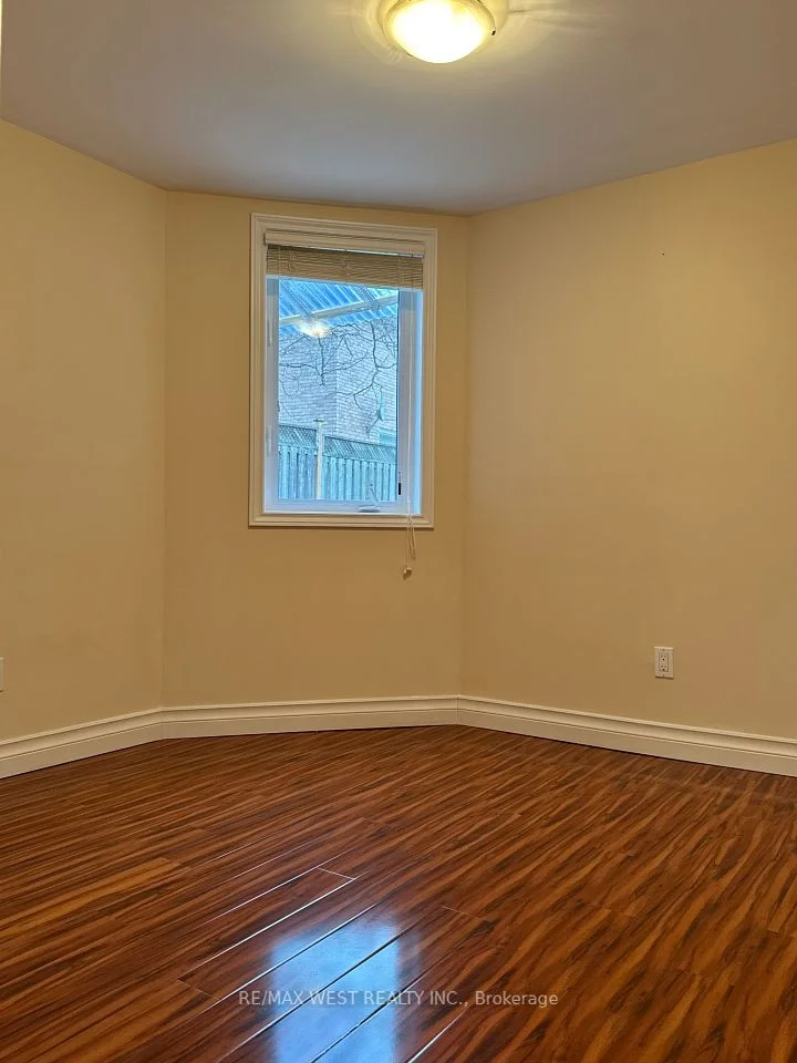 20 Kevi Crescent N BSMT, Richmond Hill, ON L4B 3C8