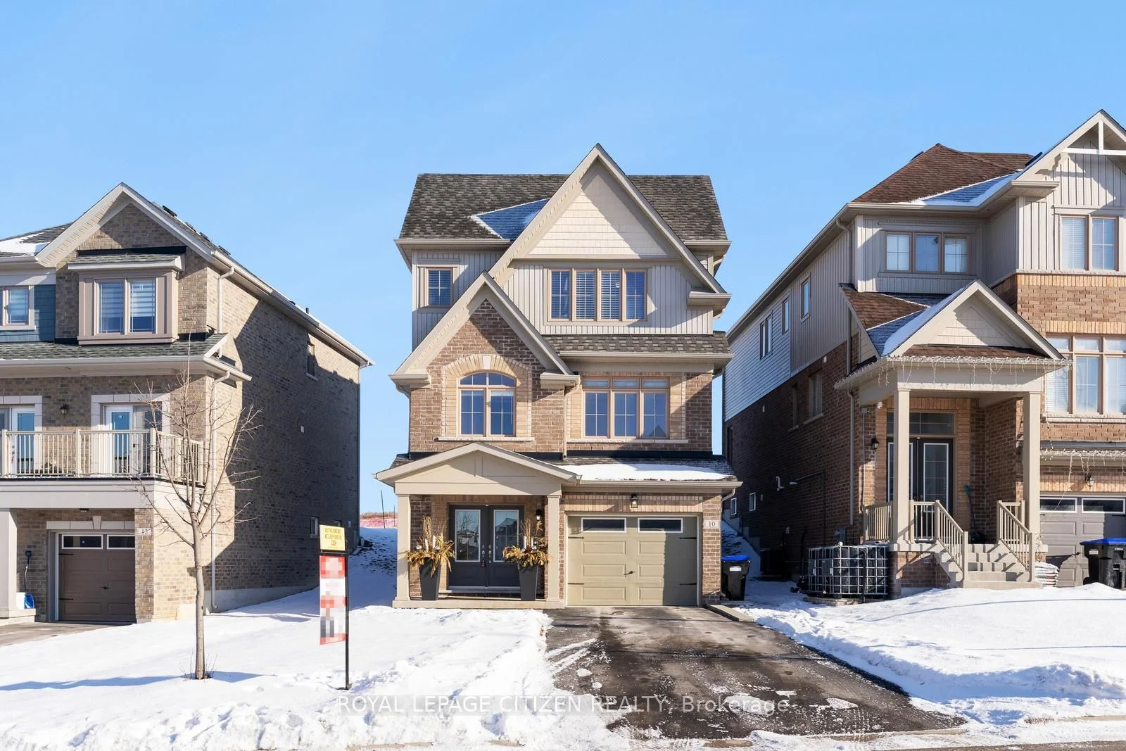 Detached in New Tecumseth