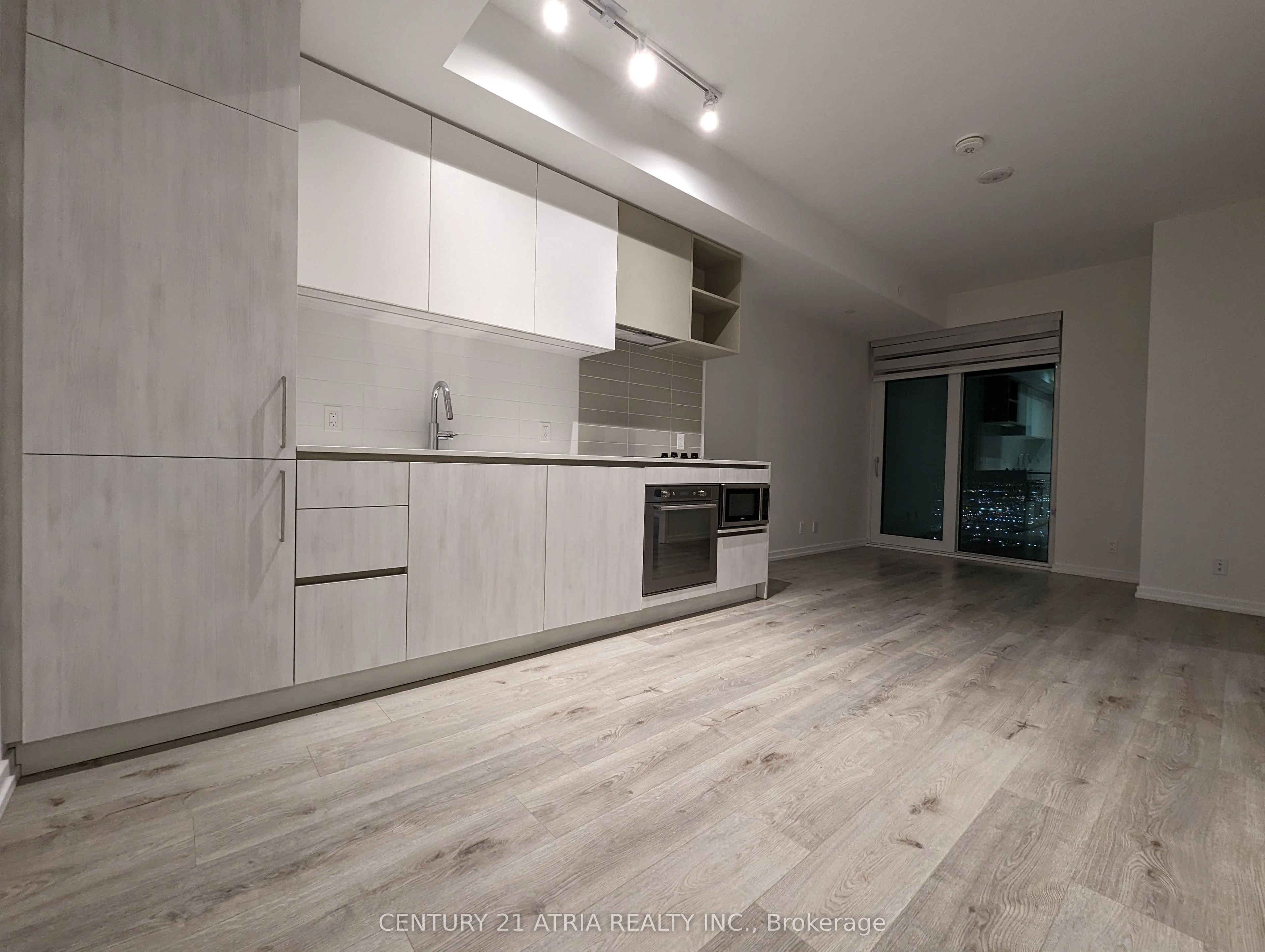 1000 Portage Parkway 4701, Vaughan, On L4k 0l1