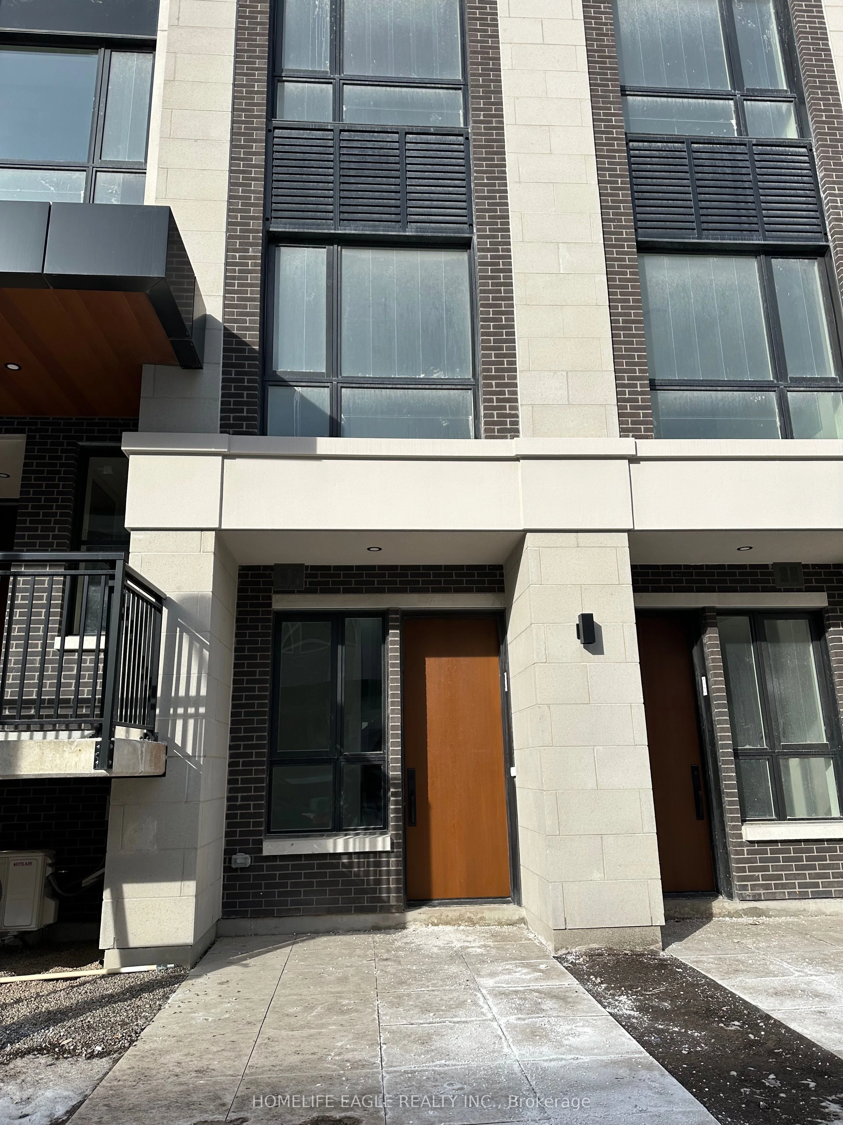 8 Walder Lane 106, Richmond Hill, On L4s 0p7