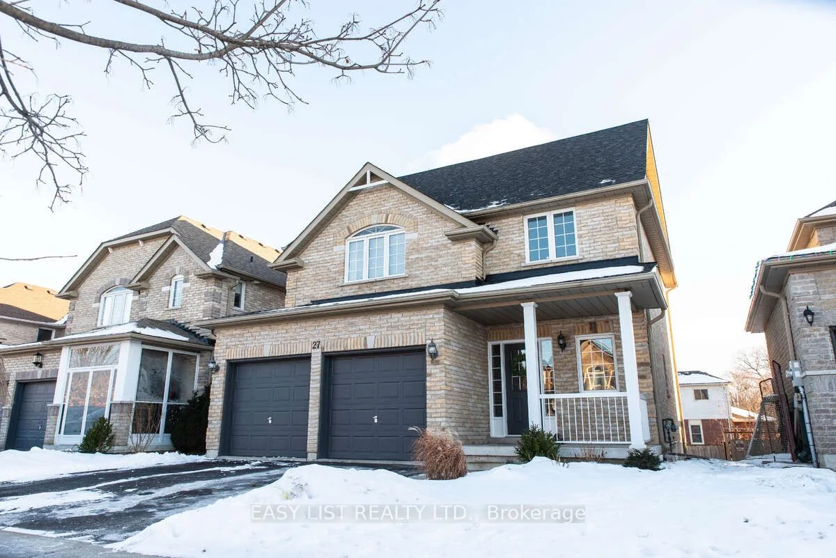 27 Laurelbank Crescent, Georgina, ON L4P 4H7