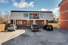 91 High Street, Georgina, On L0e 1r0