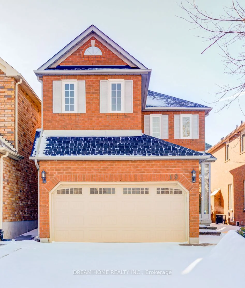 Detached in Richmond Hill