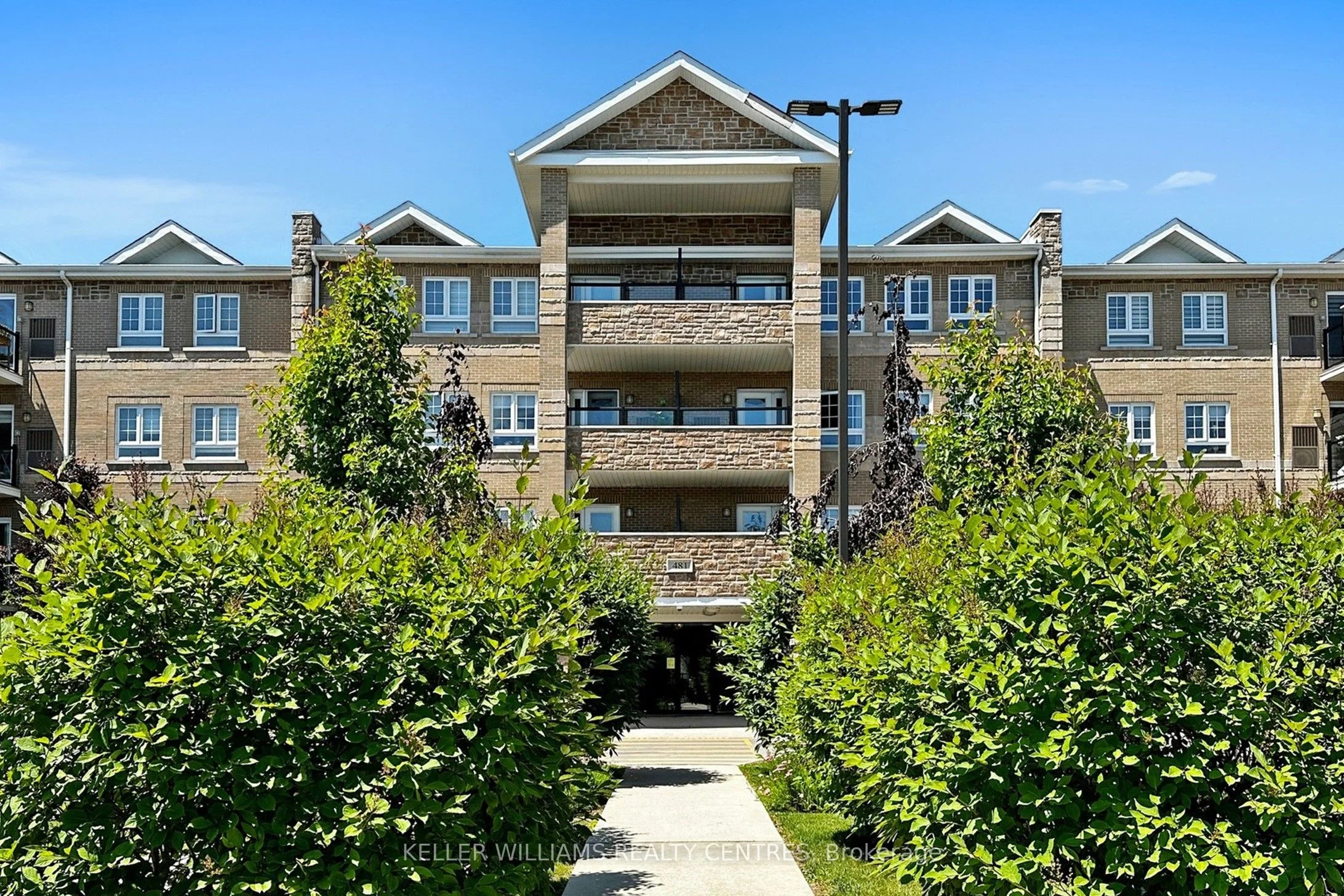 481 Rupert Avenue 222, Whitchurch-stouffville, On L4a 1y7