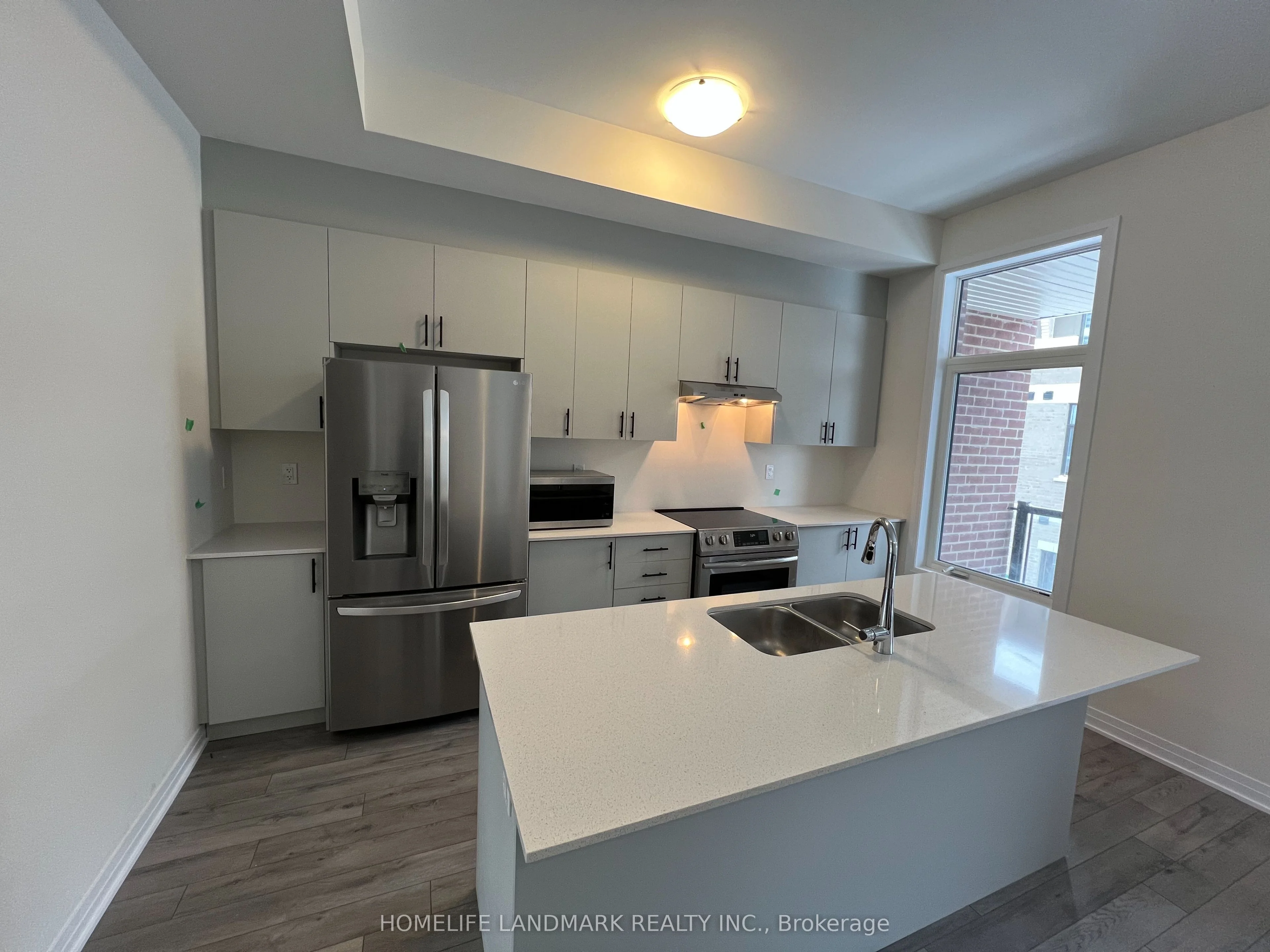 Att/Row/Townhouse in Richmond Hill
