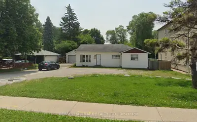 Detached in Richmond Hill