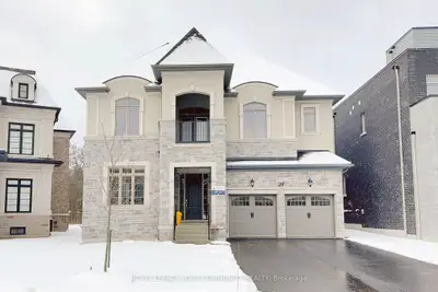 28 Night Sky Court, Richmond Hill, On L4c 2r4