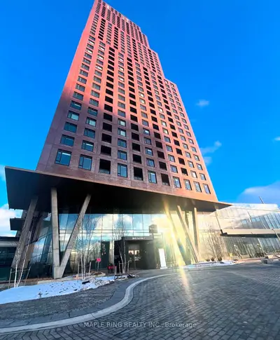 Condo Apartment in Vaughan