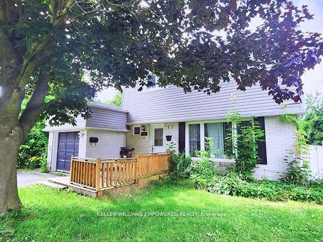 Detached in Newmarket