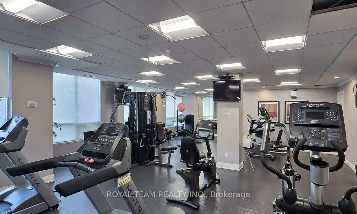 20 North Park Road 909, Vaughan, ON L4J 0G7