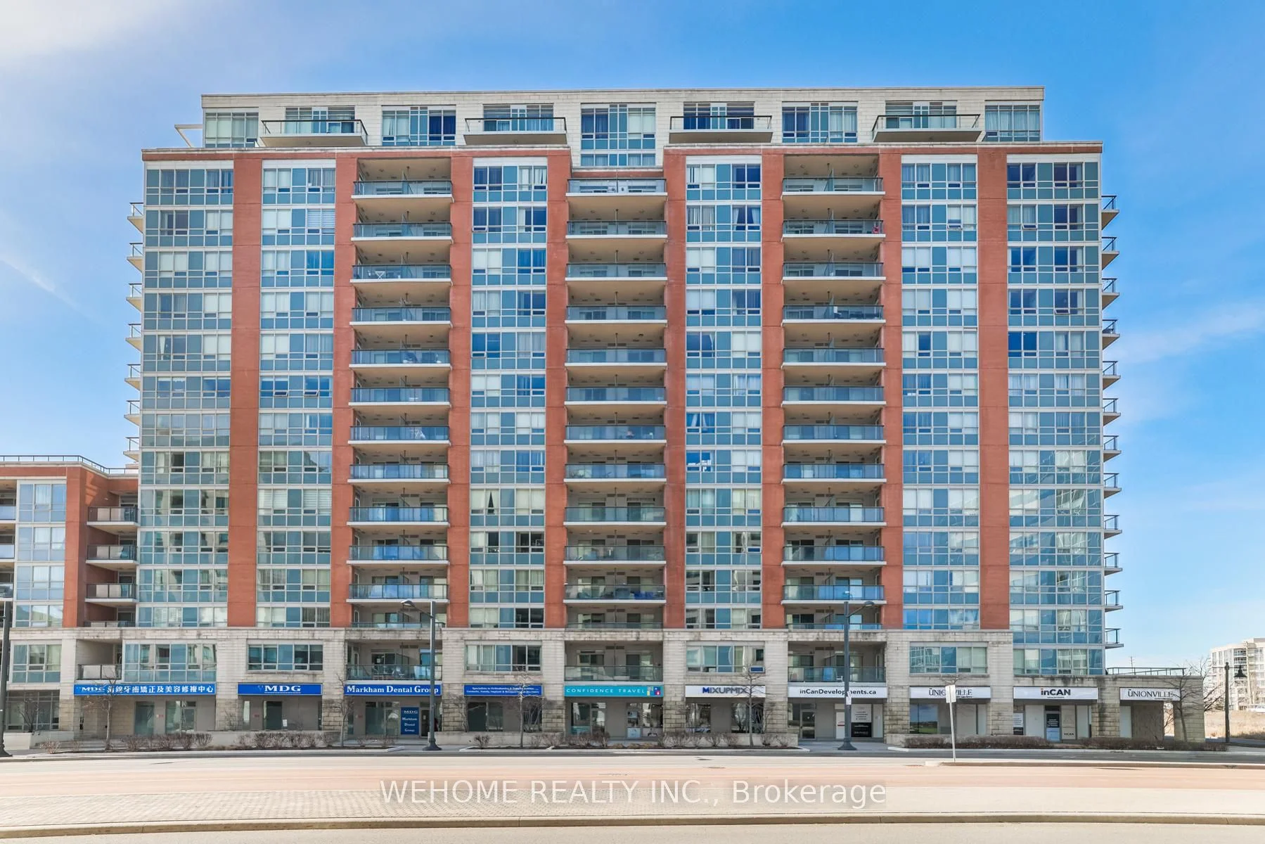 Condo Apartment in Markham