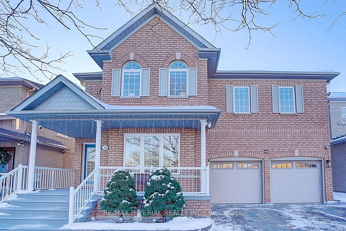 Detached in Richmond Hill