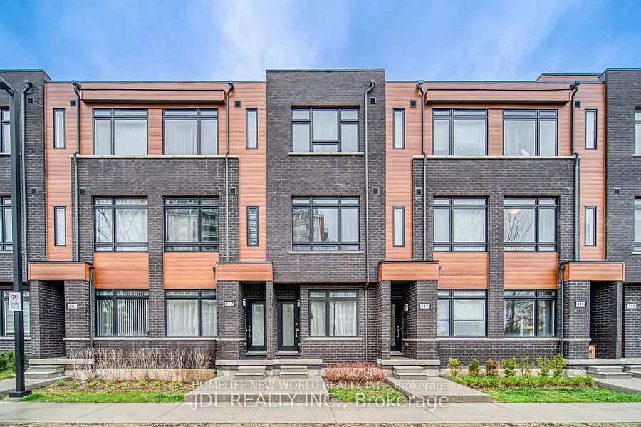 370d Red Maple Road 120, Richmond Hill, On L4c 6p5