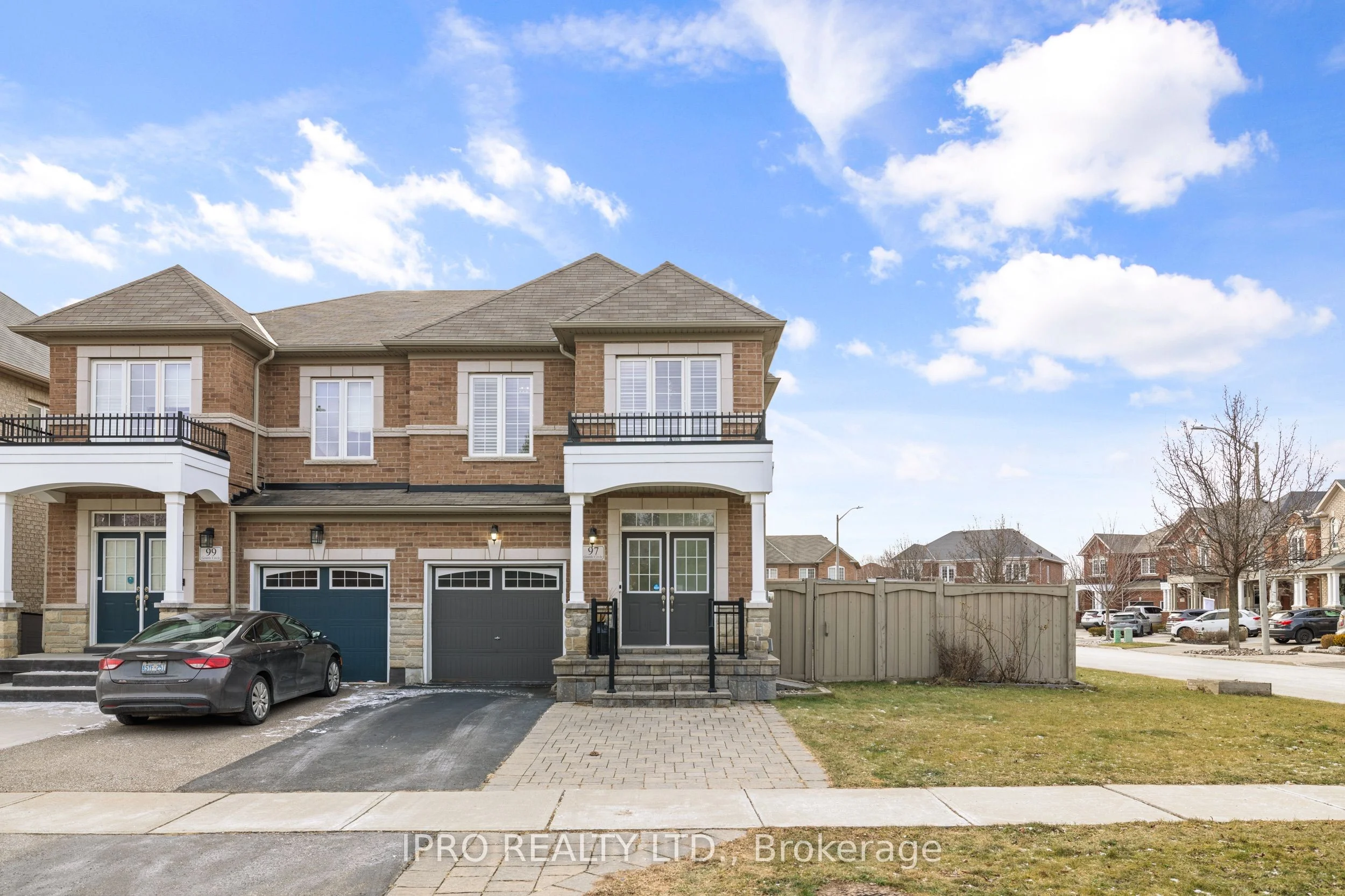 Semi-Detached in Vaughan