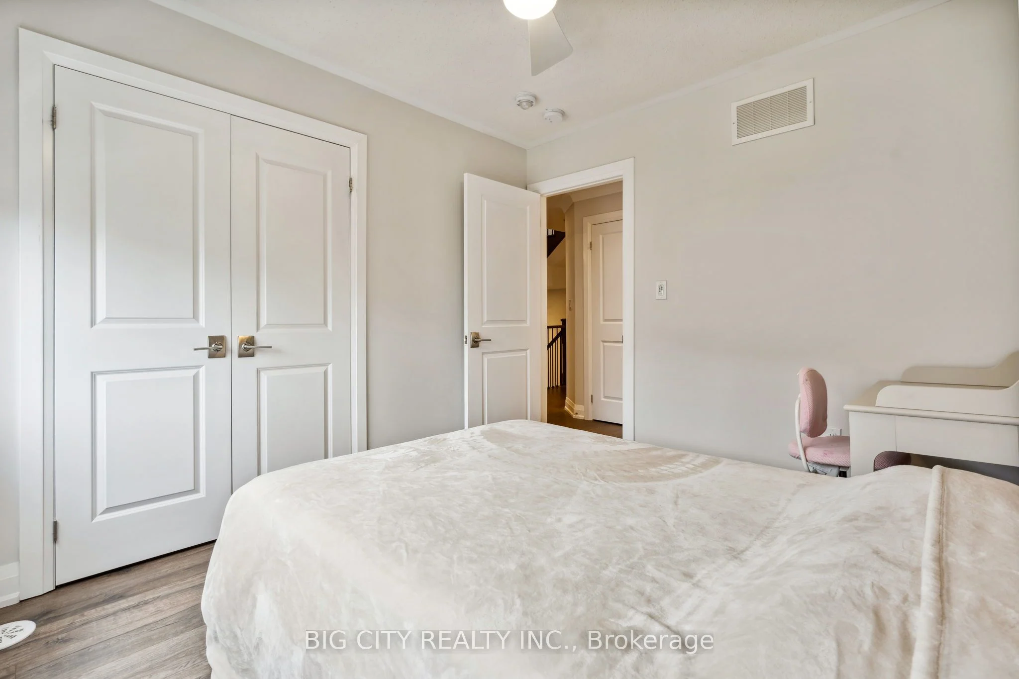 12 Edward Lennox Street, Markham, ON L6B 1M9