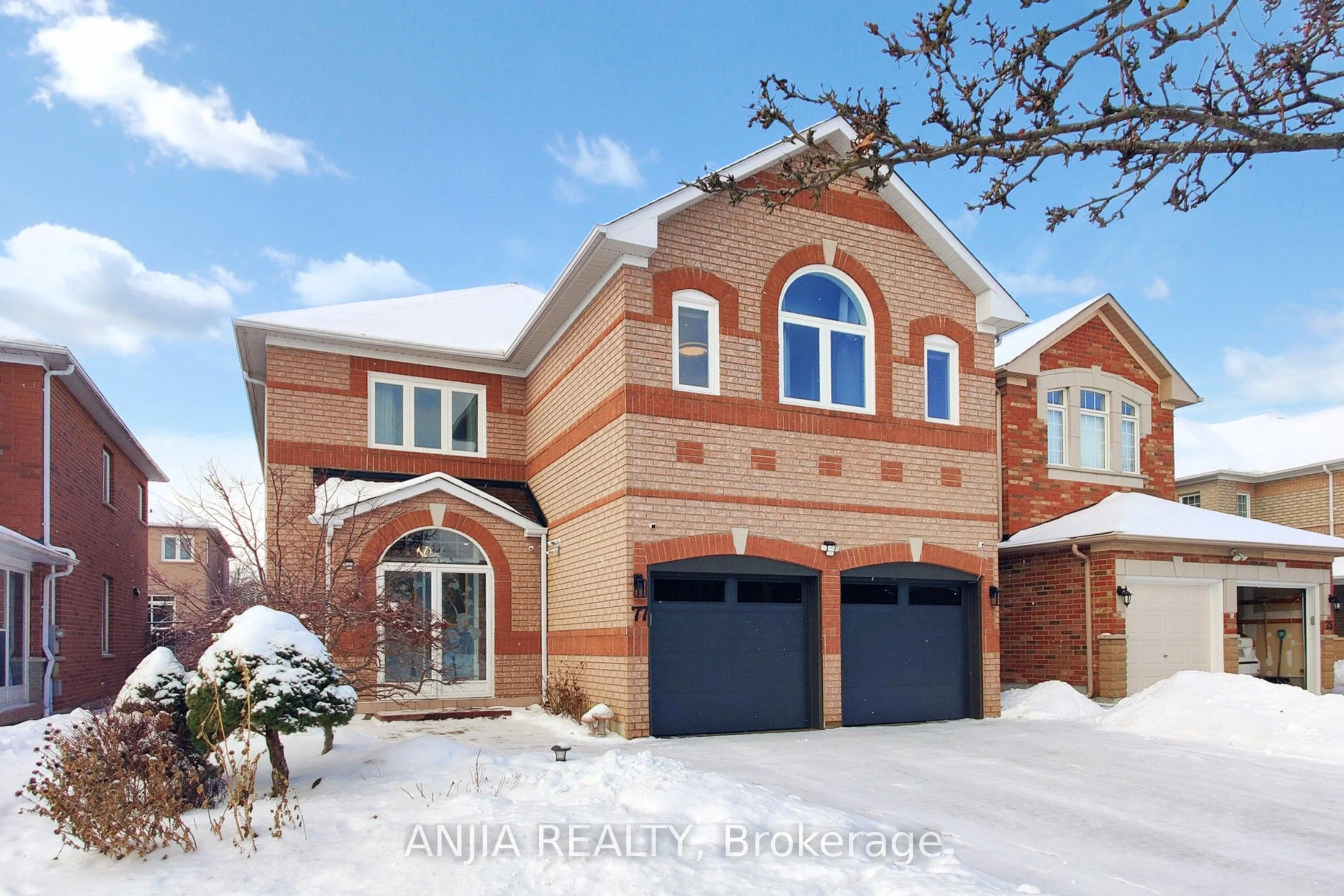 Detached in Richmond Hill