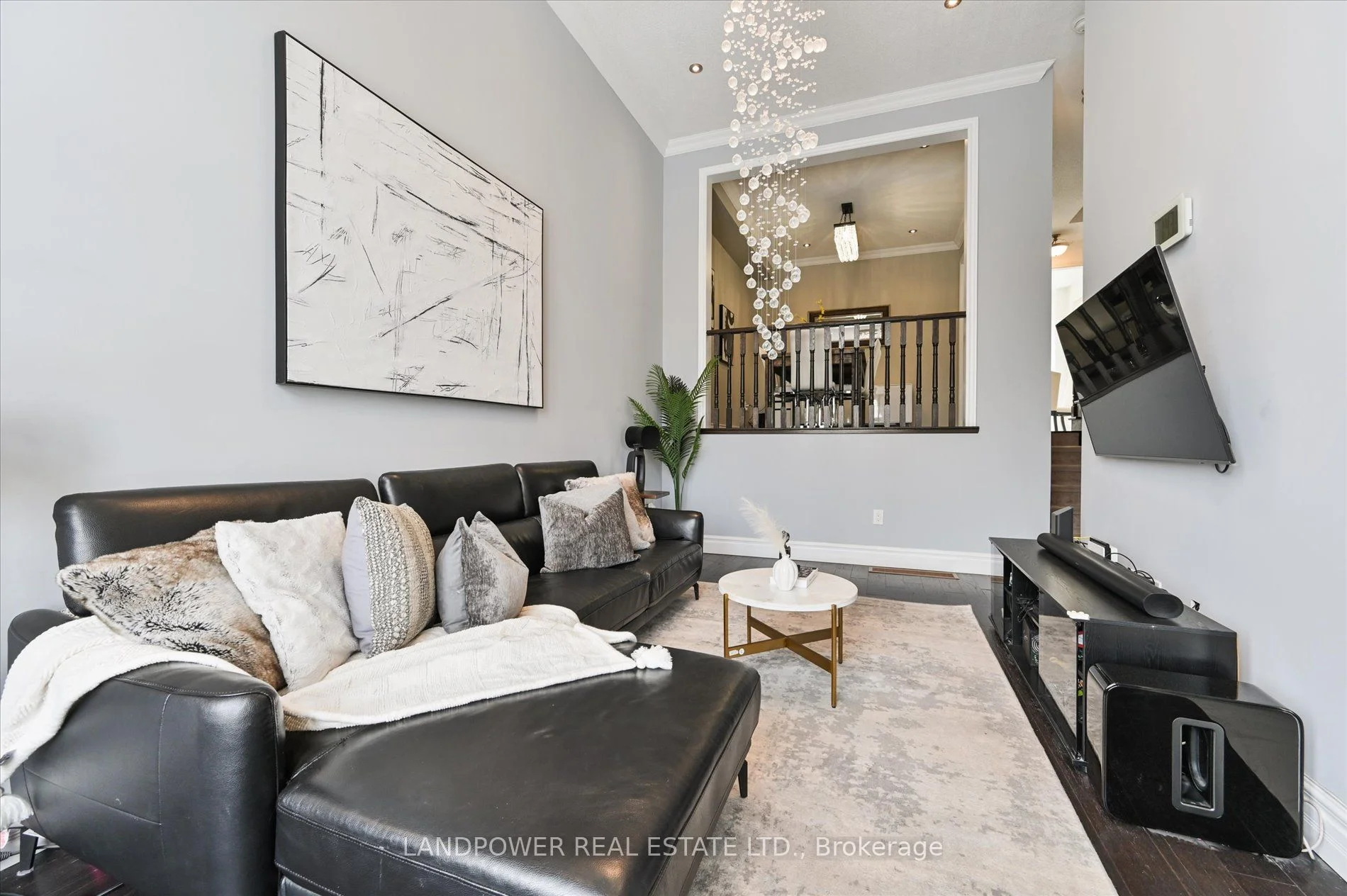 Condo Townhouse in Markham