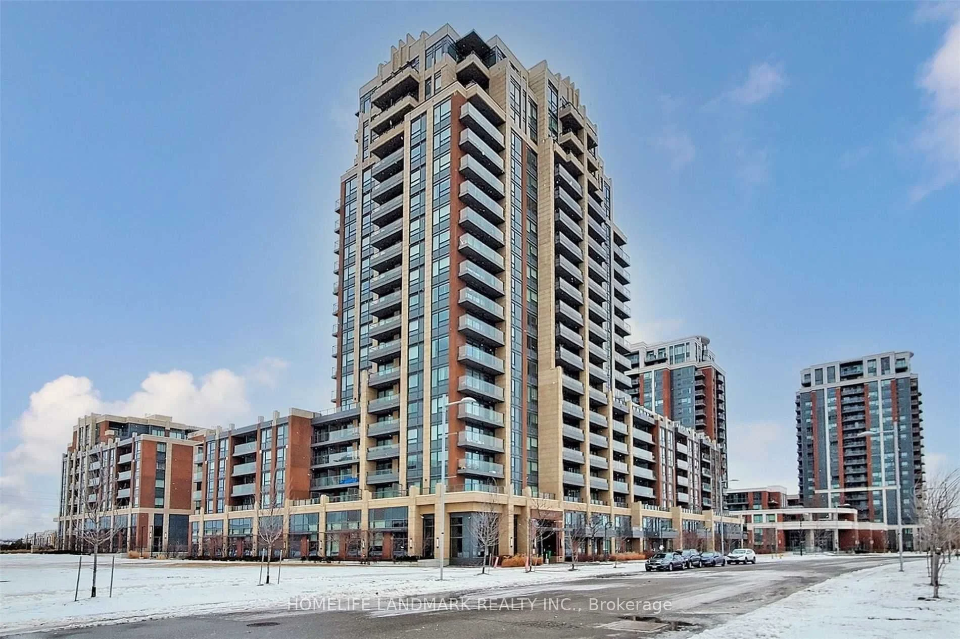 Condo Apartment in Markham