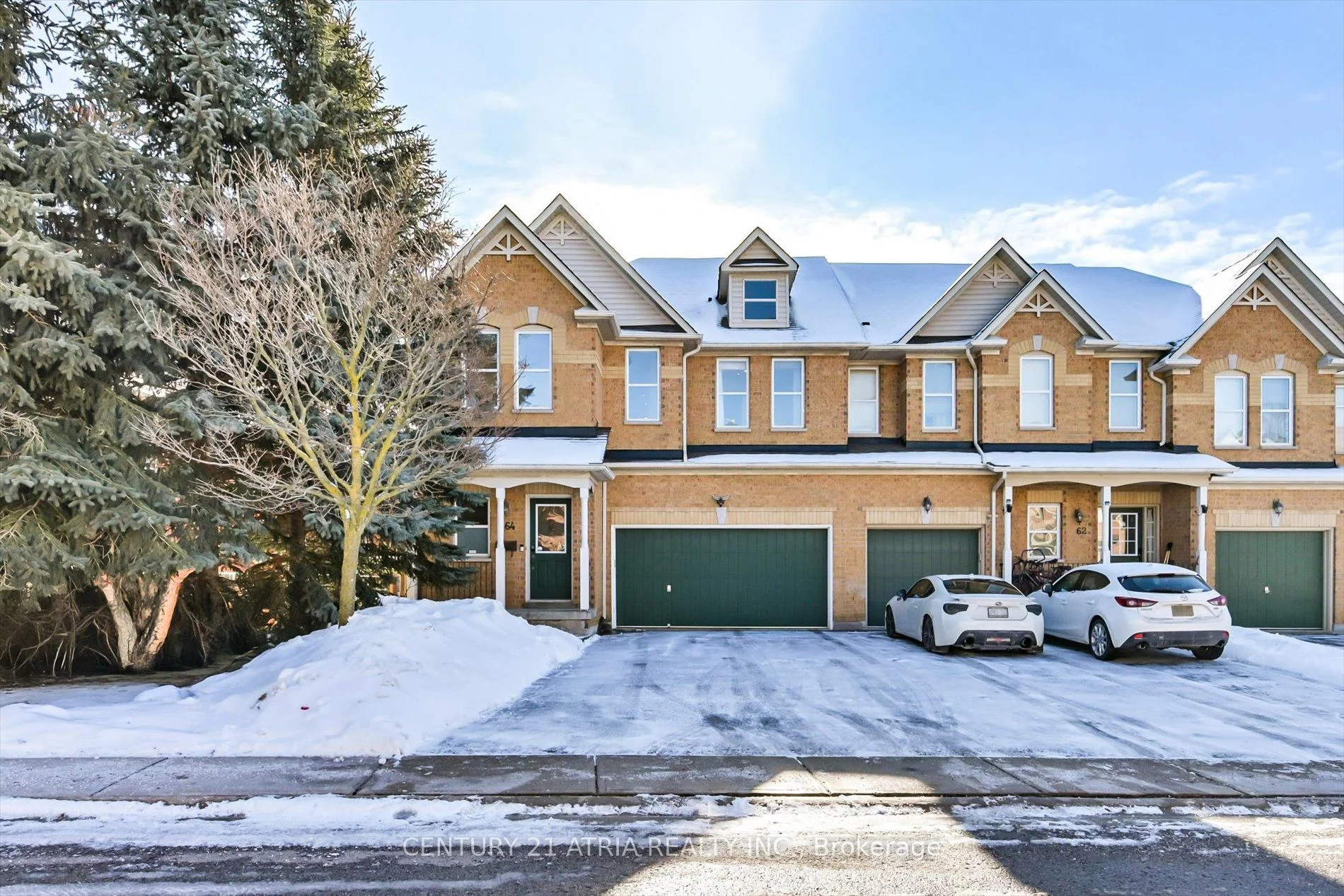 Condo Townhouse in Markham
