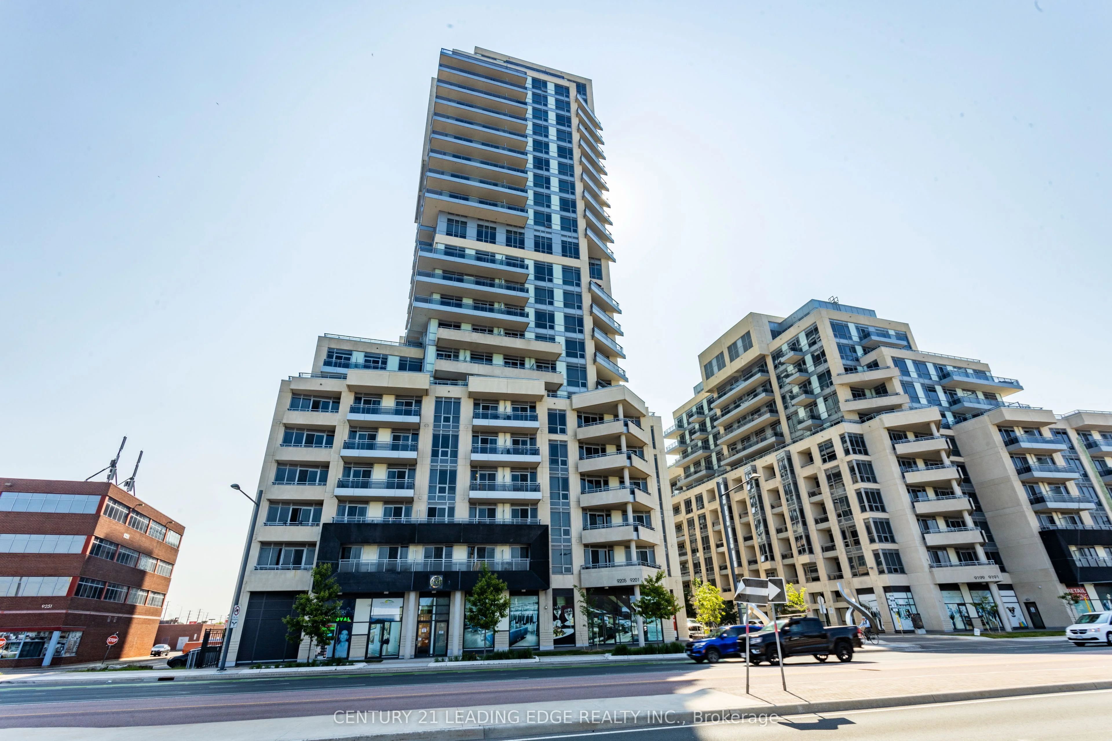 9205 Yonge Street 216 Ne, Richmond Hill, On L4c 1v5