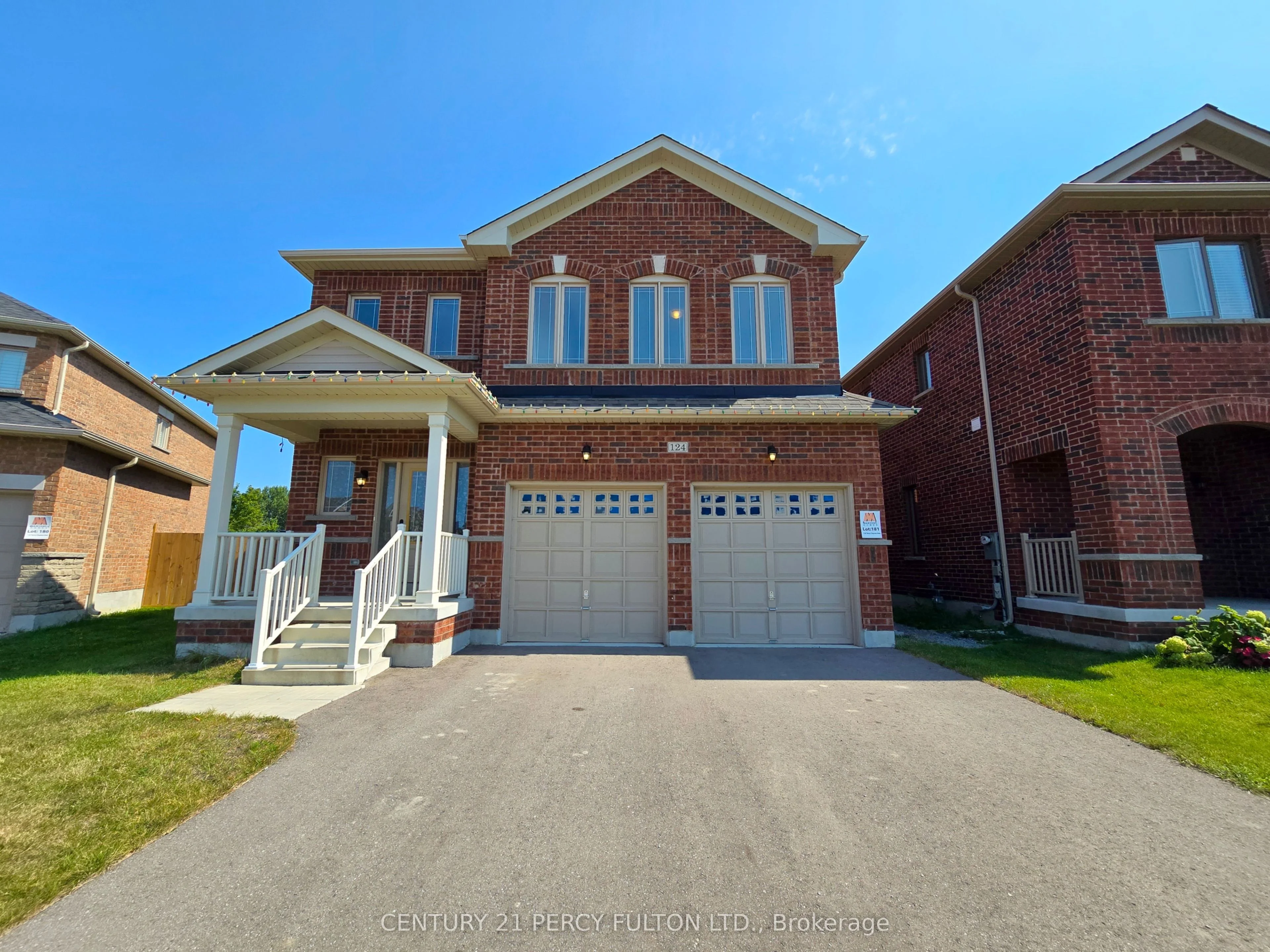 Detached in Brock