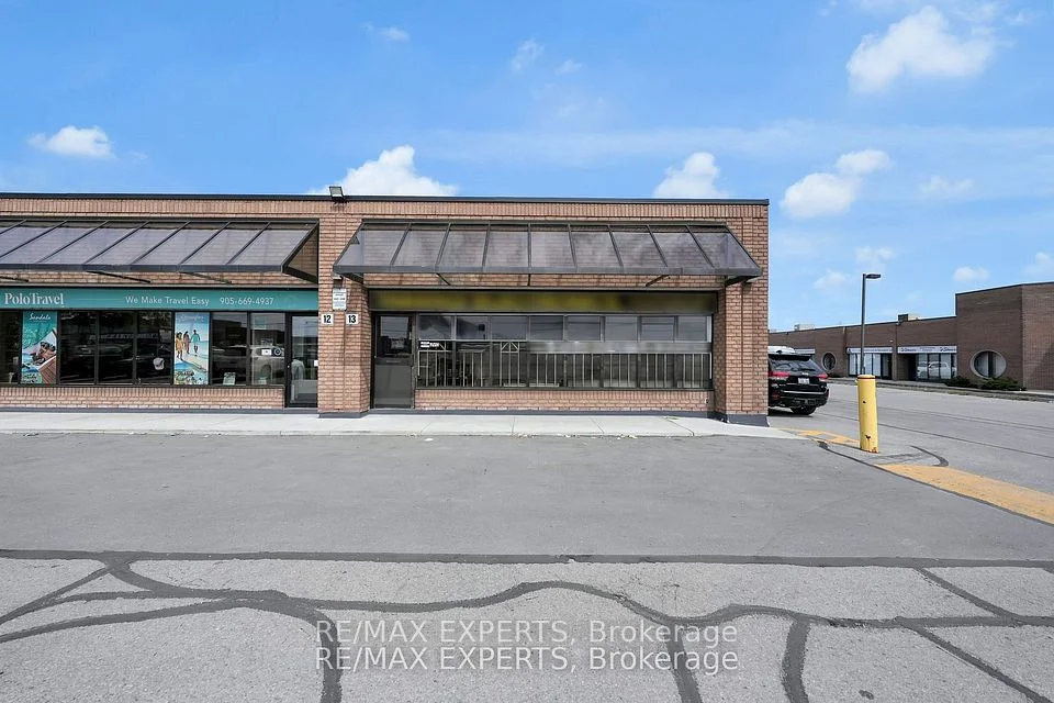 3300 Steeles Avenue N 13, Vaughan, ON L4K 2Y4