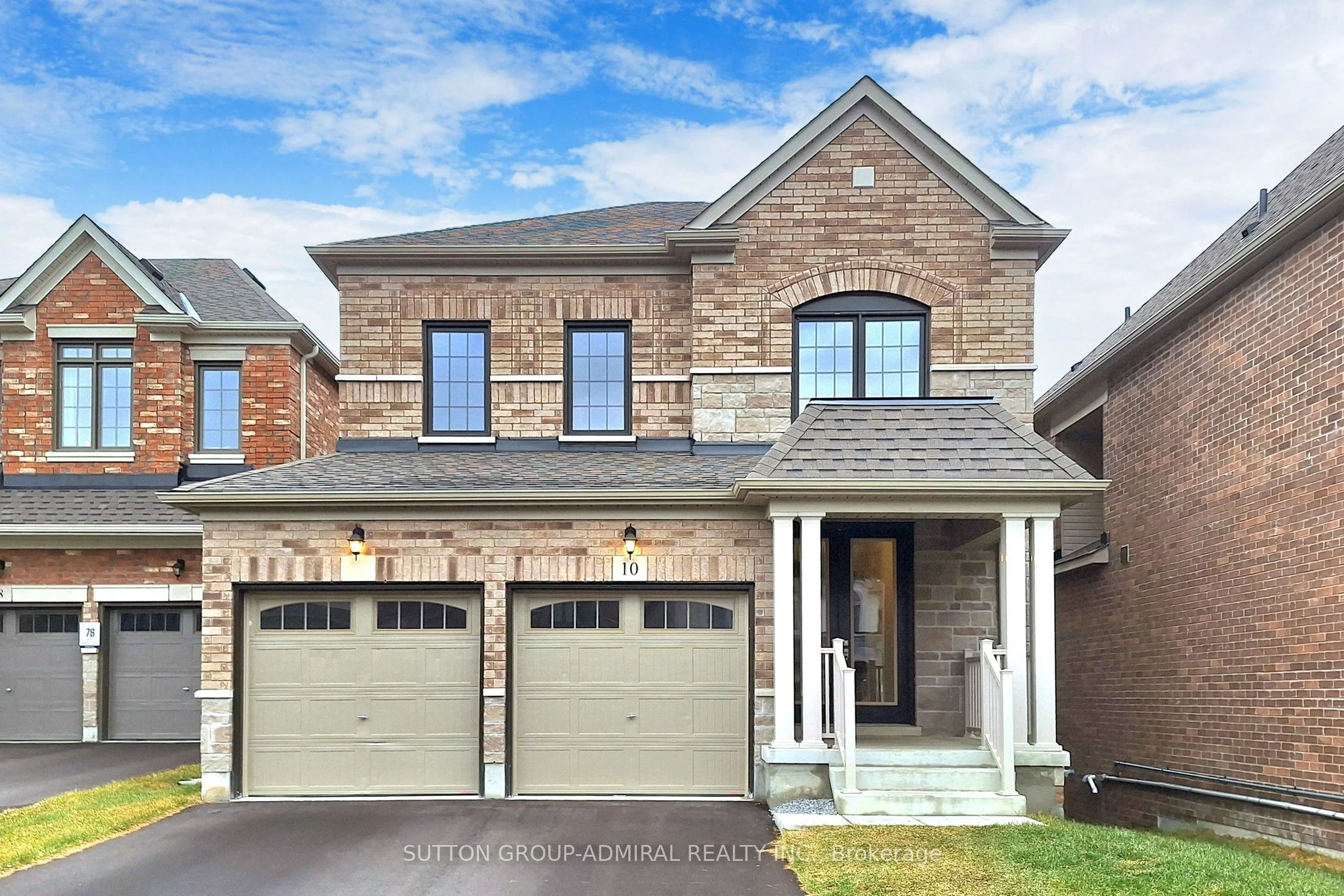 10 Meadow Vista Crescent, East Gwillimbury, On L9n 0t4