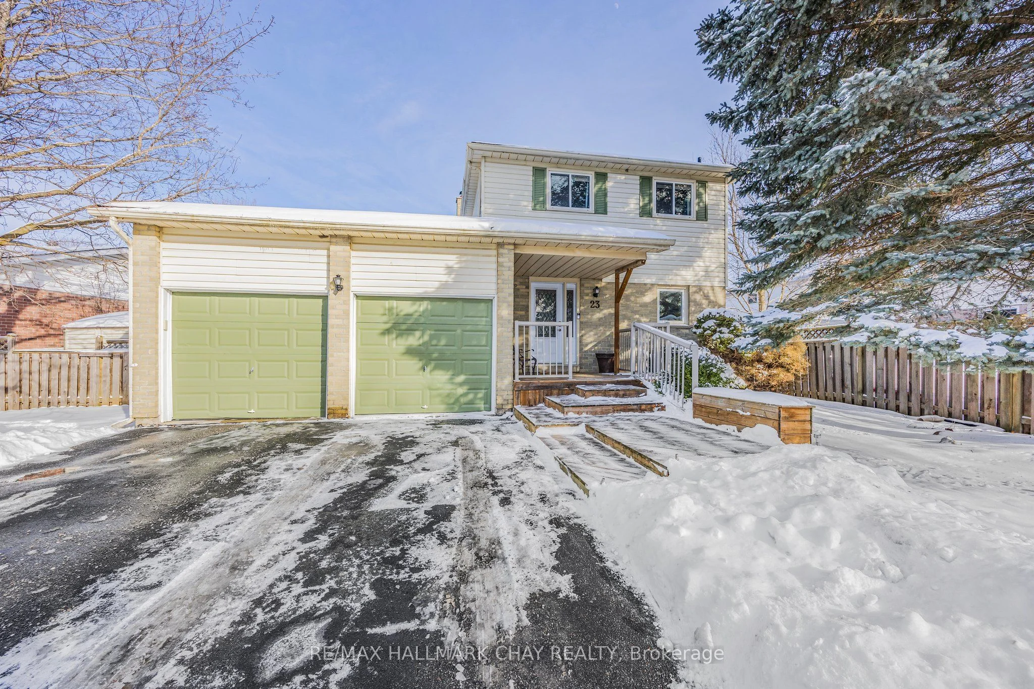 Detached in New Tecumseth