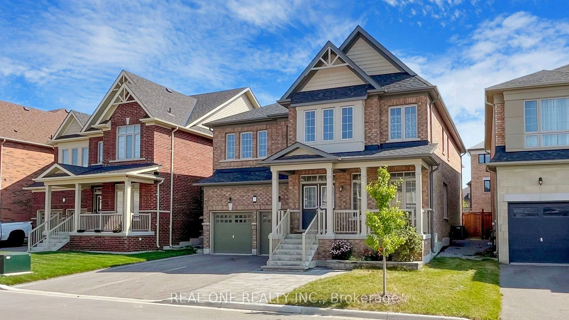7 Murray Leona Lane, East Gwillimbury, On L9n 0y7