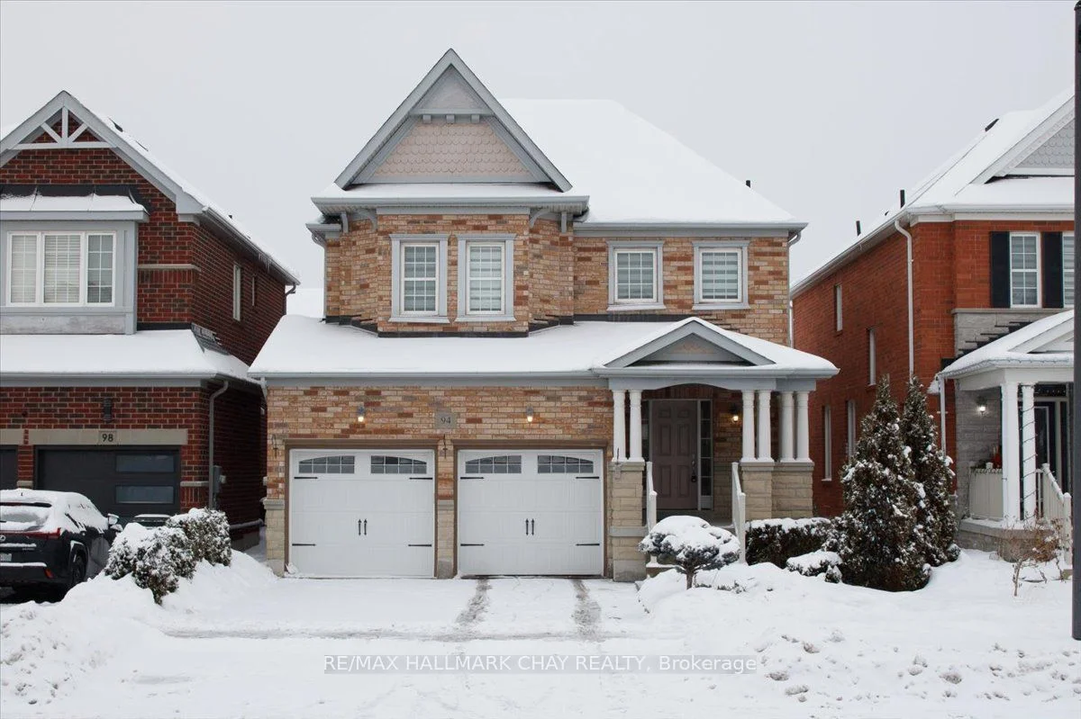 Detached in Bradford West Gwillimbury