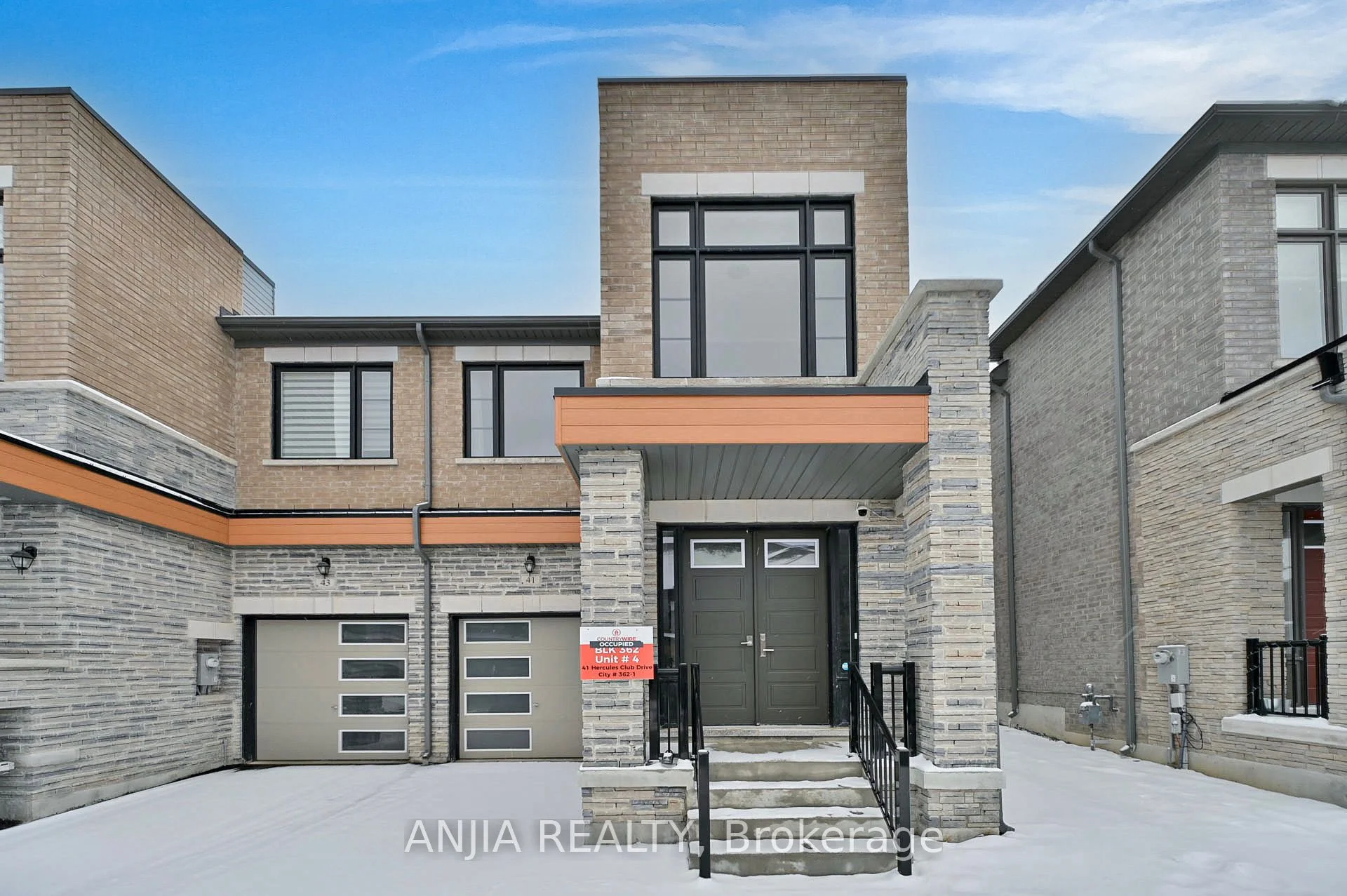 41 Hercules Club Drive, Richmond Hill, On L4e 1k7