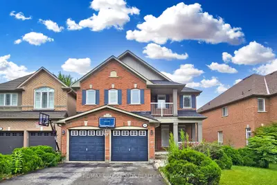 160 Estate Garden Road, Richmond Hill, On L4e 3x9