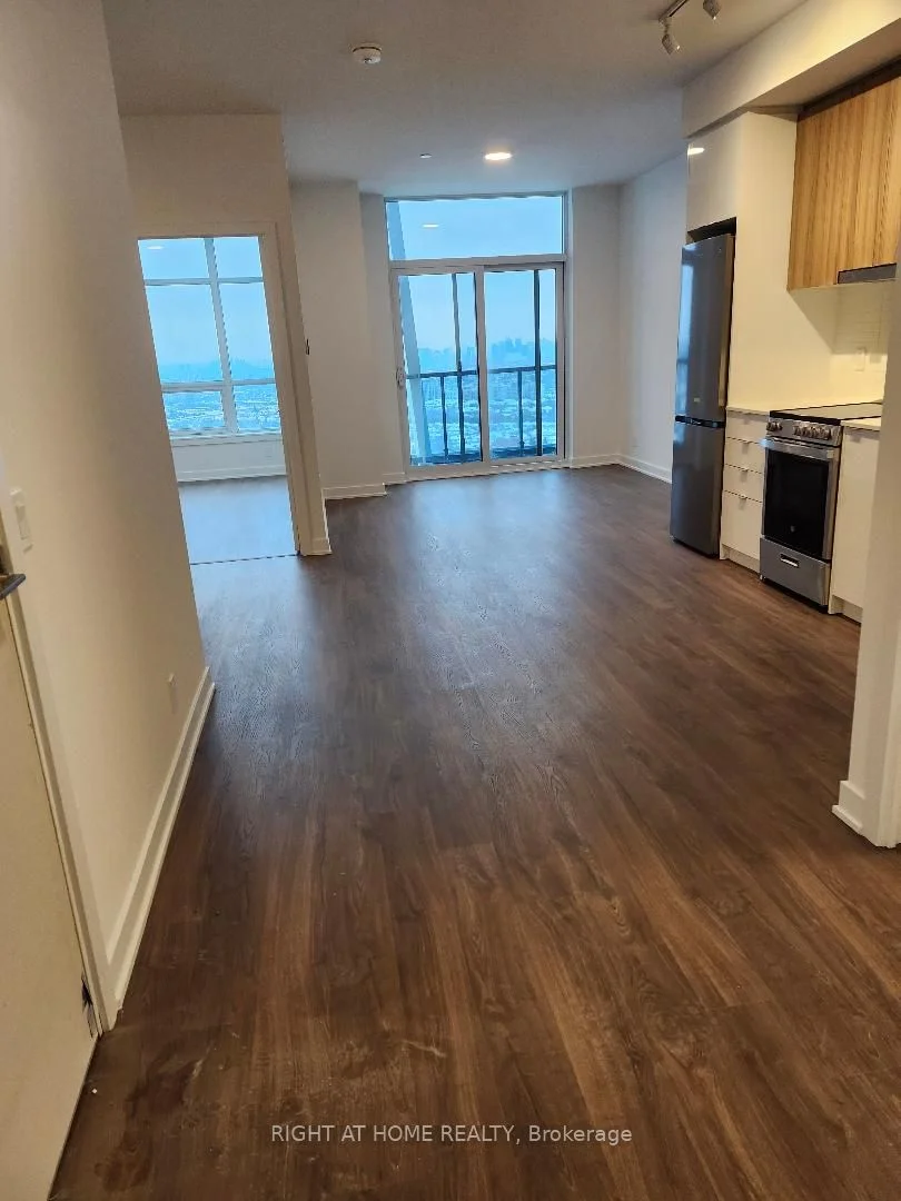 Condo Apartment in Vaughan