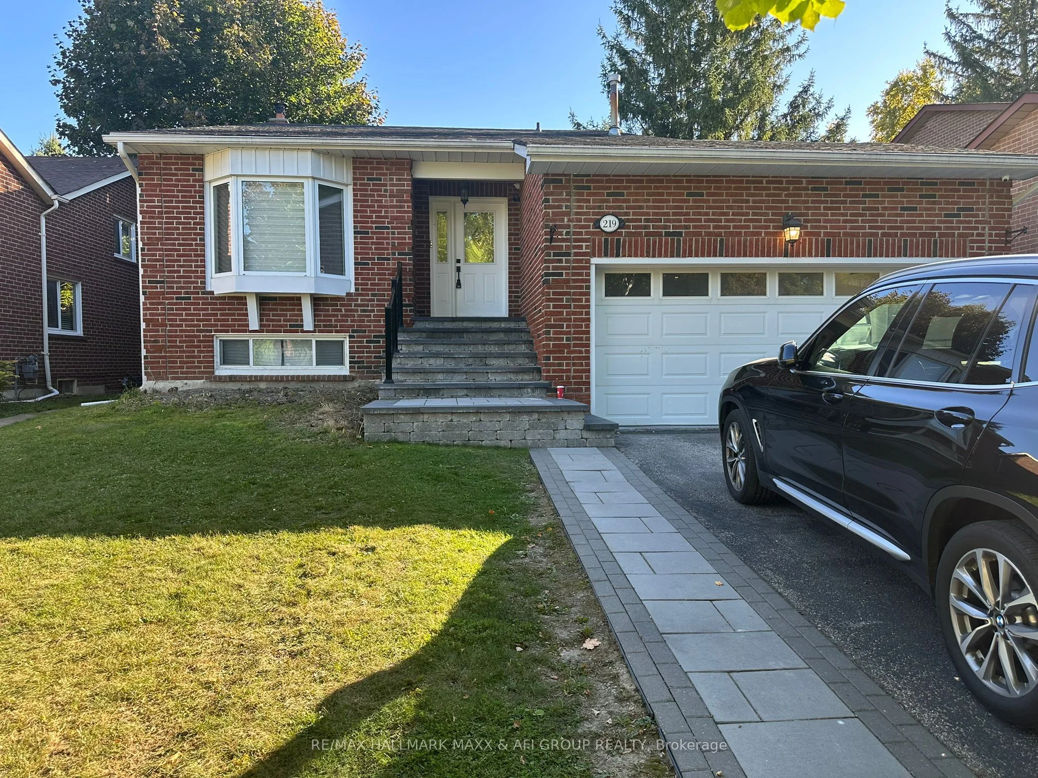Detached in Newmarket