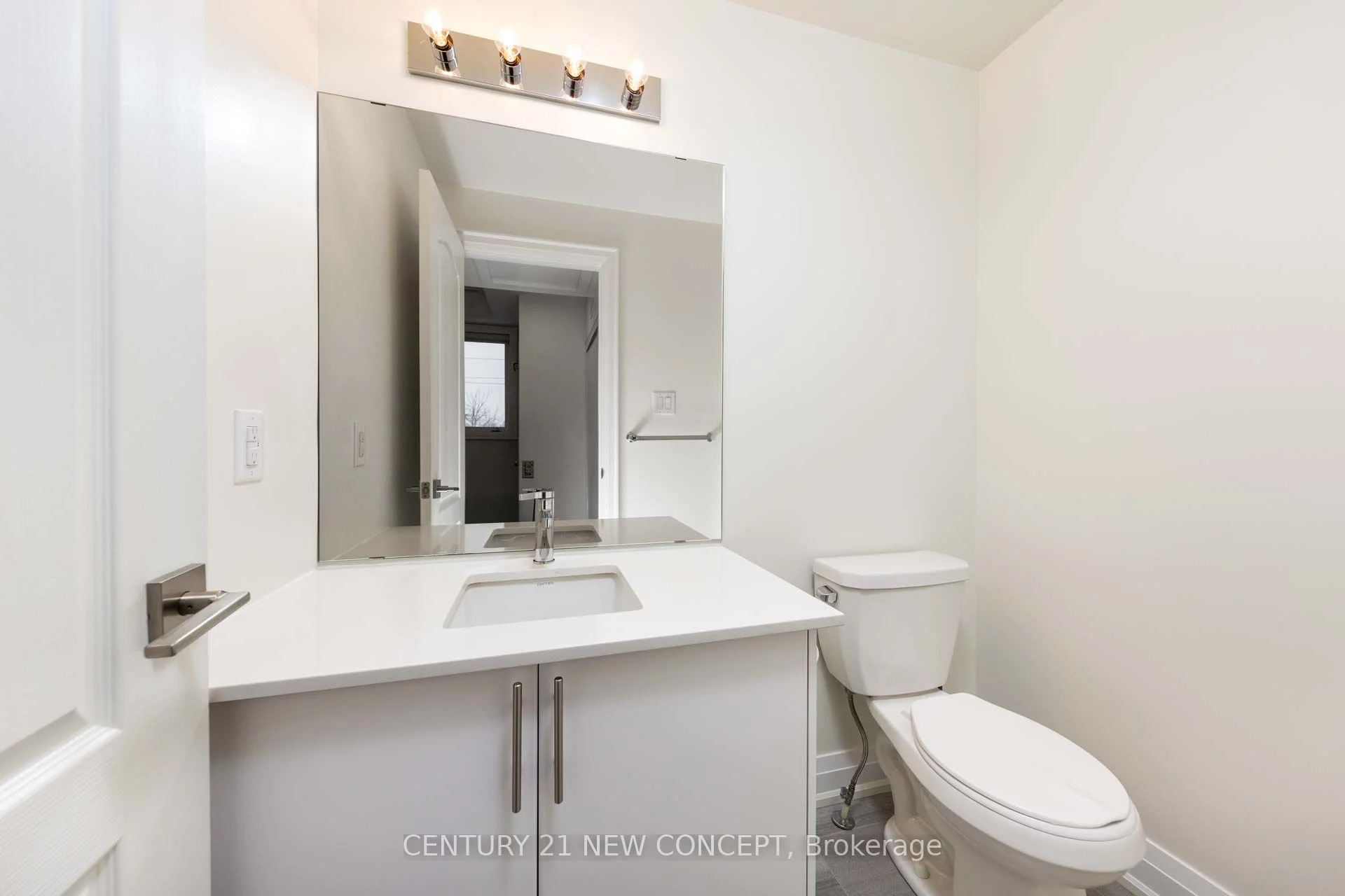 370B Red Maple Road 58, Richmond Hill, ON L4C 5T4