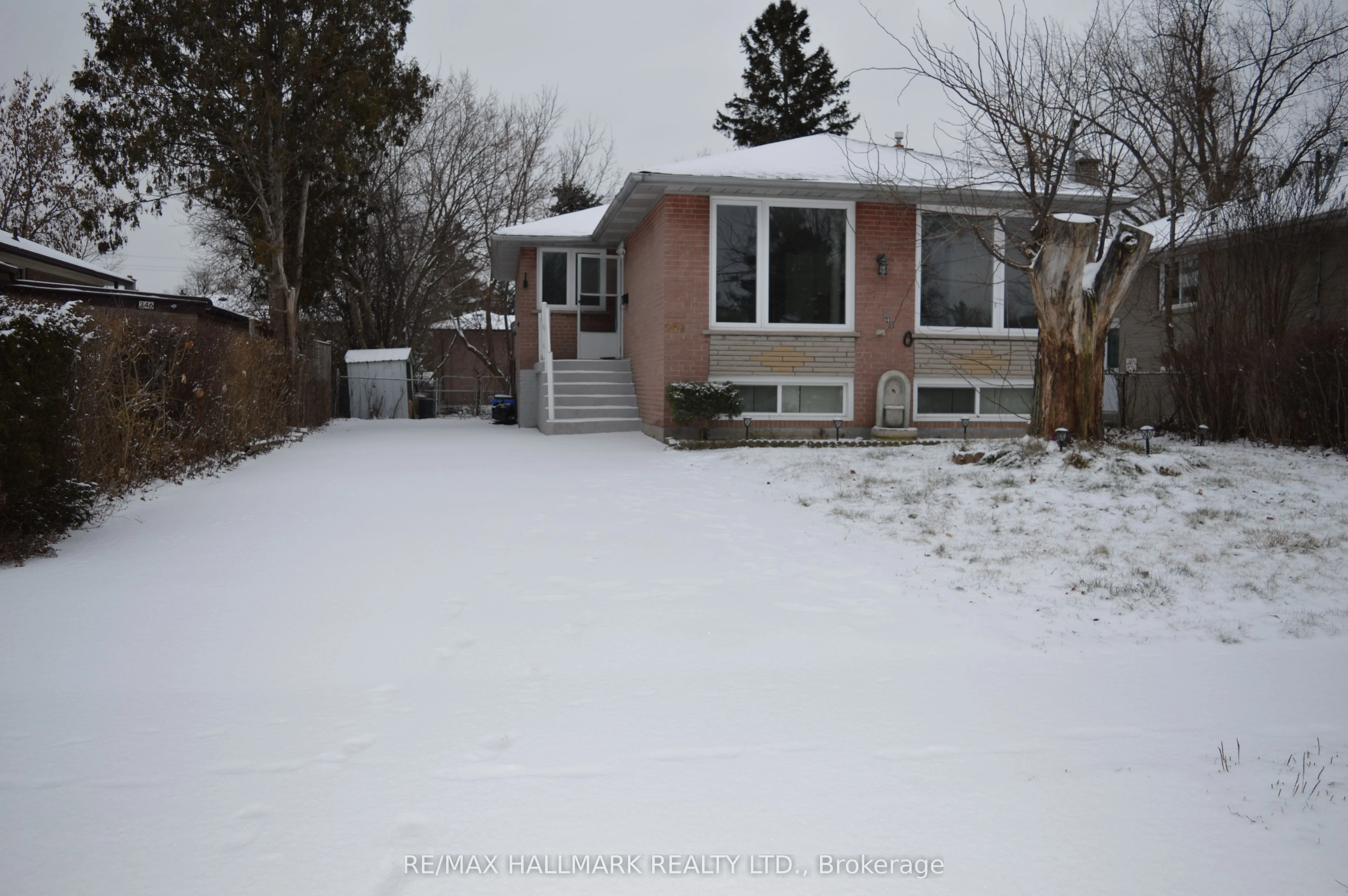 342 Wenlock Avenue Lower, Richmond Hill, On L4c 1m9