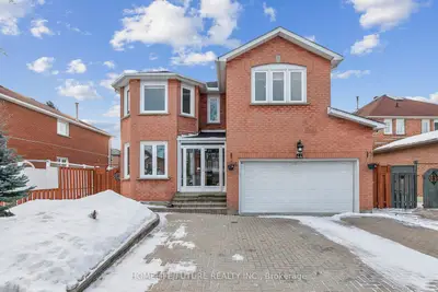 Detached in Markham