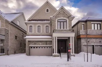 Detached in Richmond Hill