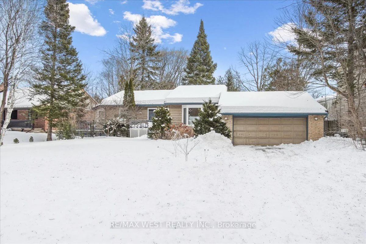 Detached in Georgina