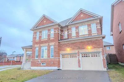 492 Forsyth Farm Drive, Whitchurch-stouffville, On L4a 4p1