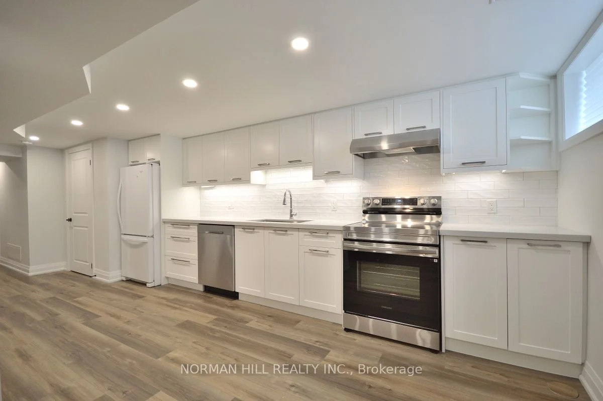 Semi-Detached in Newmarket