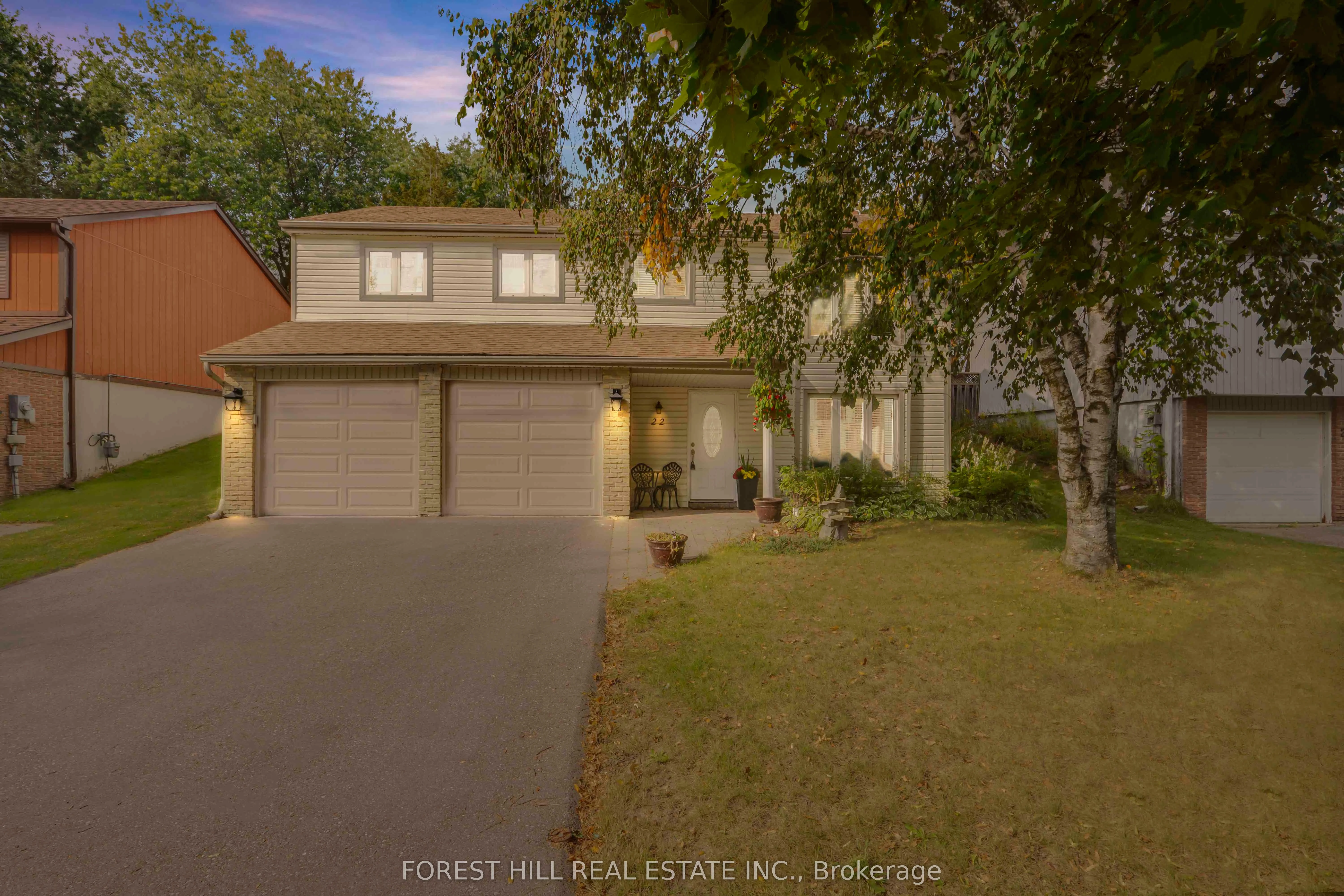 22 Red Mills Drive Lower, East Gwillimbury, On L9n 1b8