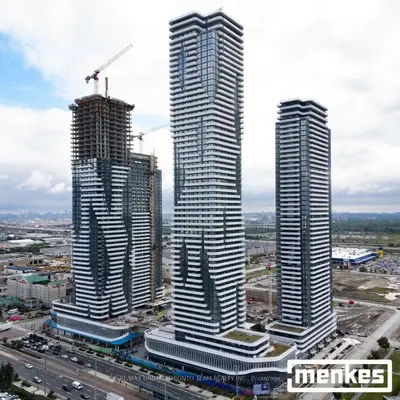 Condo Apartment in Vaughan
